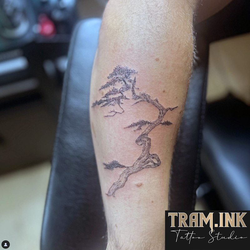 tatouage de bonsaï japonais
